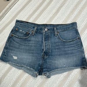 Levi’s 501 shorts